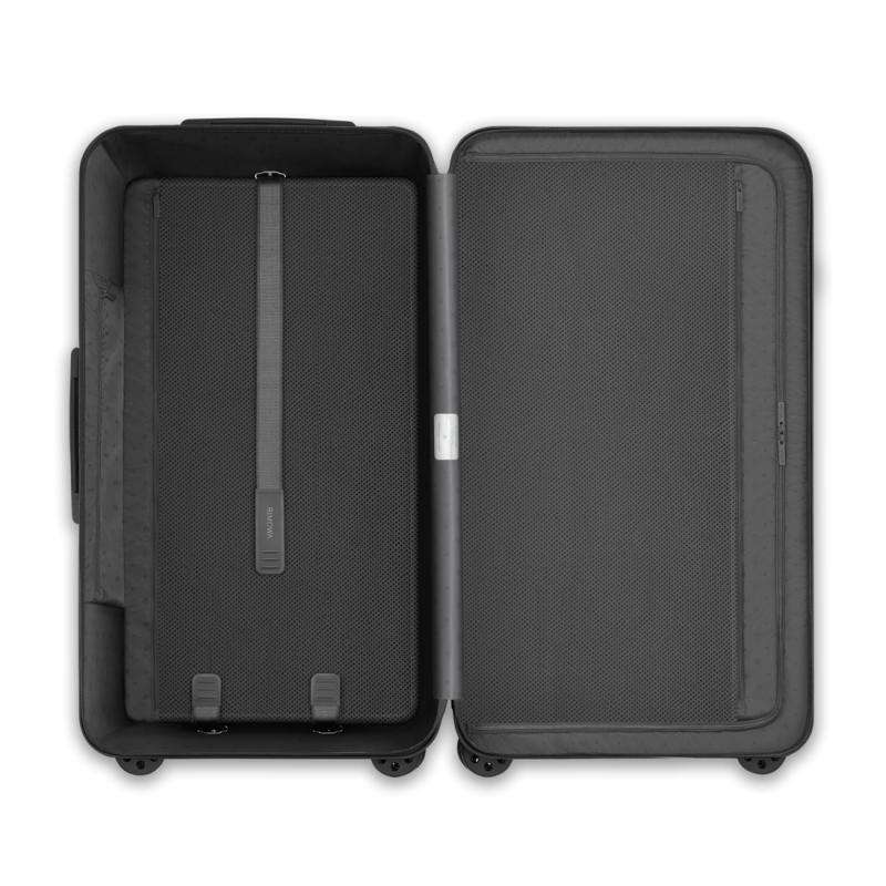 Maleta Rimowa Essential Trunk Negras | e0LigsSRJJJ